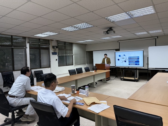 🎓 林育正學長 論文題目：狀況驅動式演習規劃與評估的導入與議題－以臺北市市級演習為例