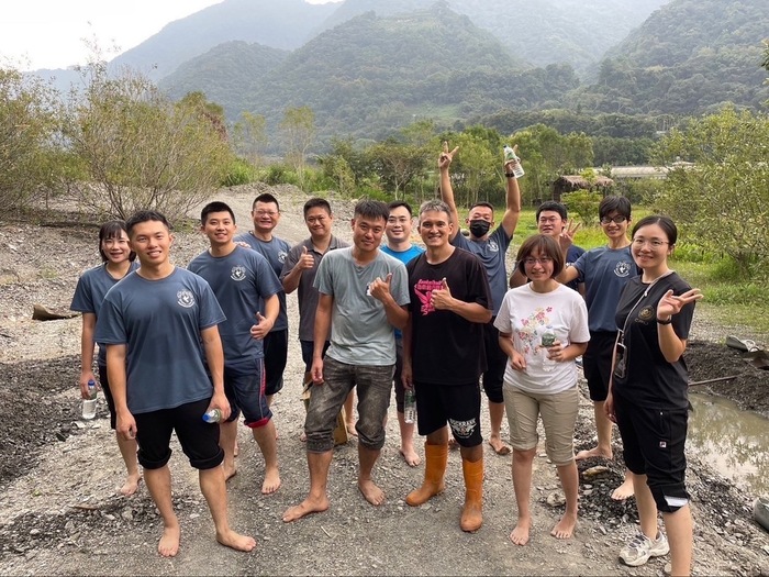 本所師生實地踏查南投縣仁愛鄉南豐村受土石流災害影響區域